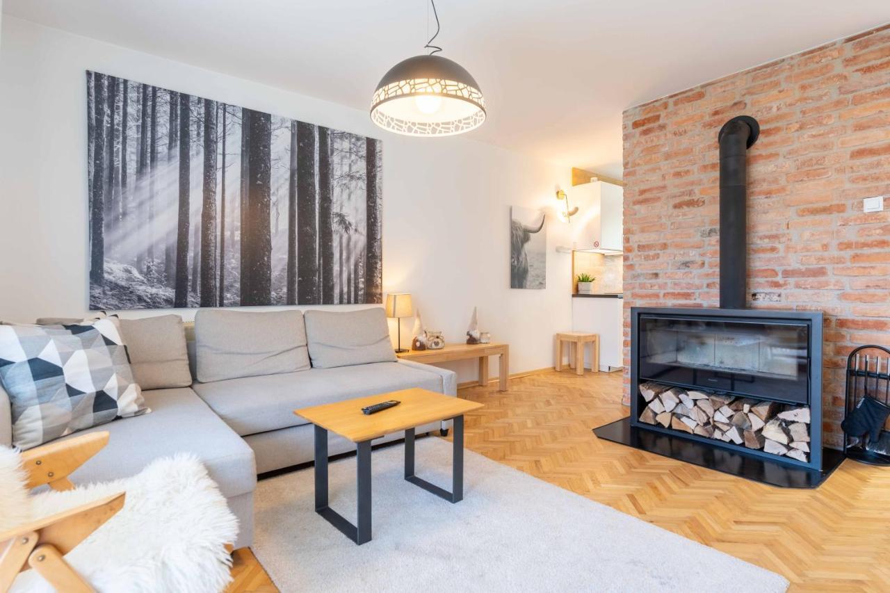 Apartma Pecek كْرانْيِسكا غورا المظهر الخارجي الصورة